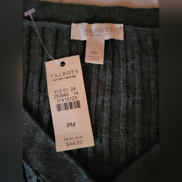 NEW  Talbots Green Ribbed Sweater, Size Petite Medium - Picture 3 of 3